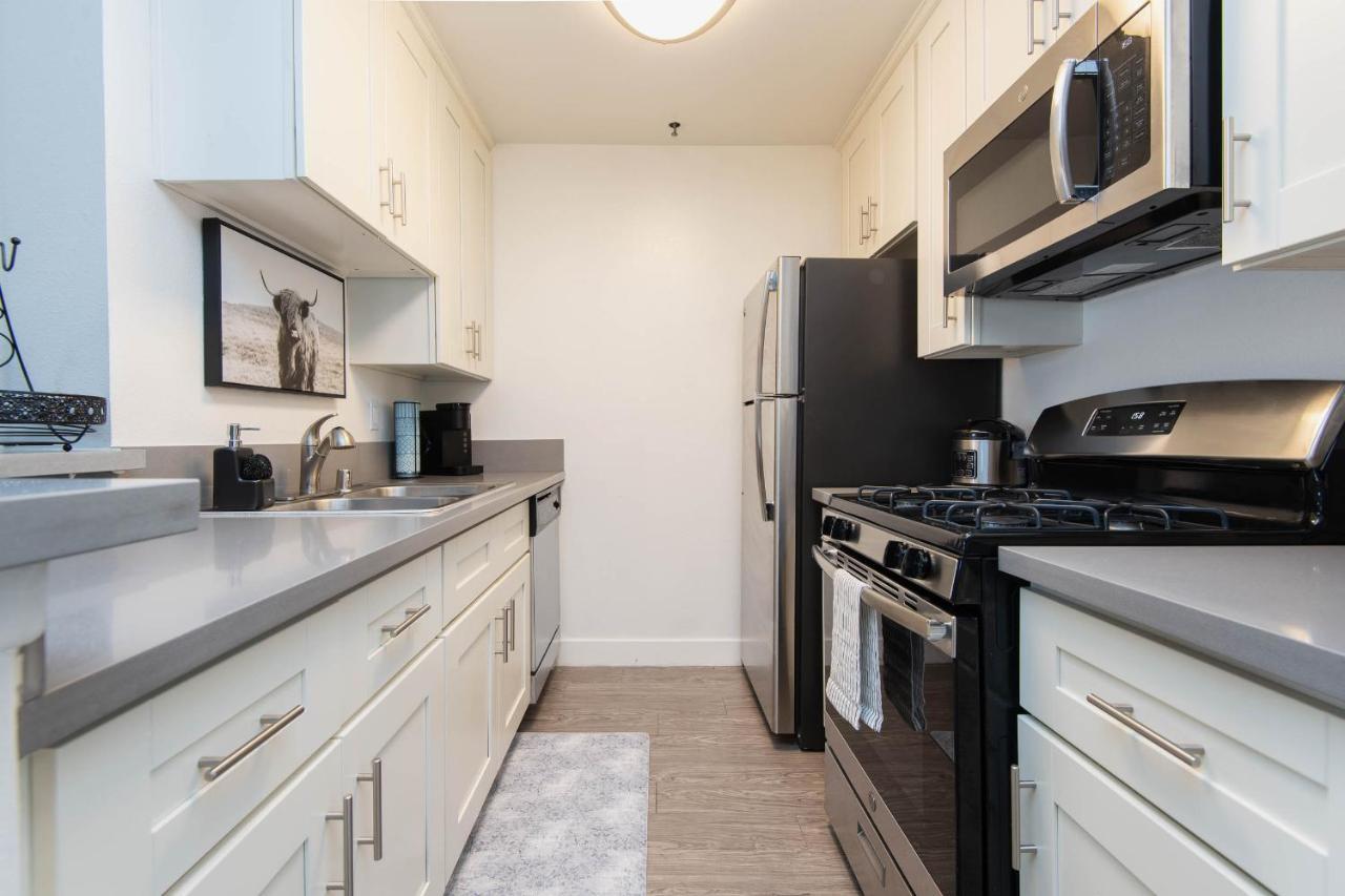 Luxury One Bedroom Apartments Free Parking&Pool Los Angeles Exteriör bild