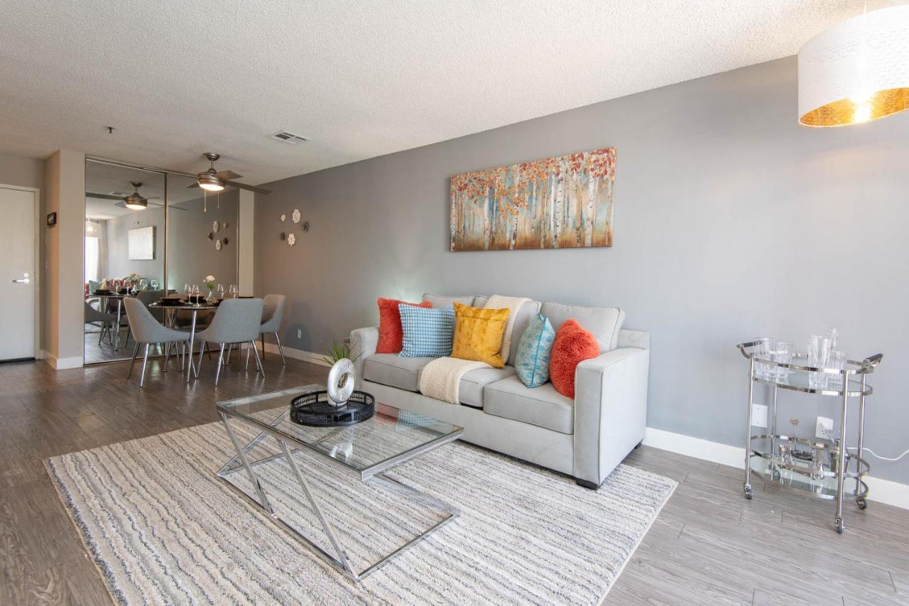 Luxury One Bedroom Apartments Free Parking&Pool Los Angeles Exteriör bild