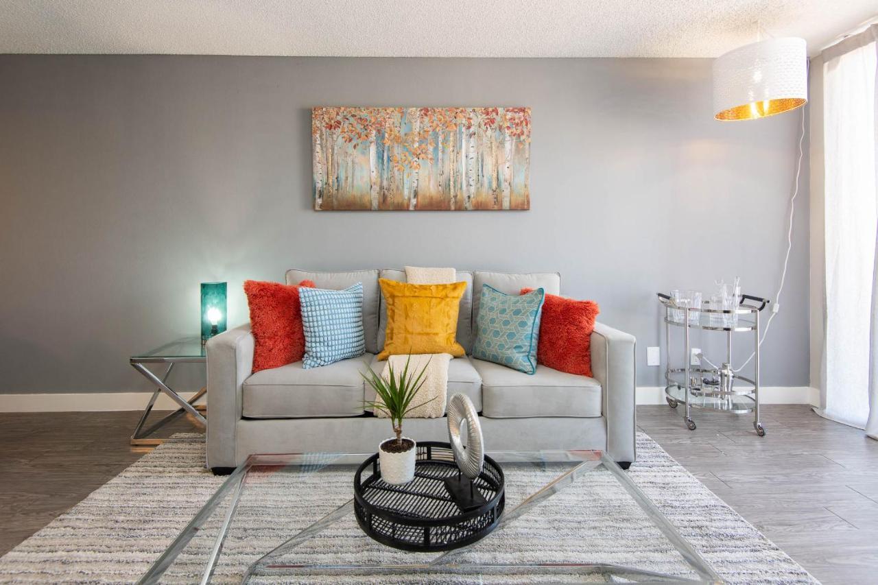 Luxury One Bedroom Apartments Free Parking&Pool Los Angeles Exteriör bild