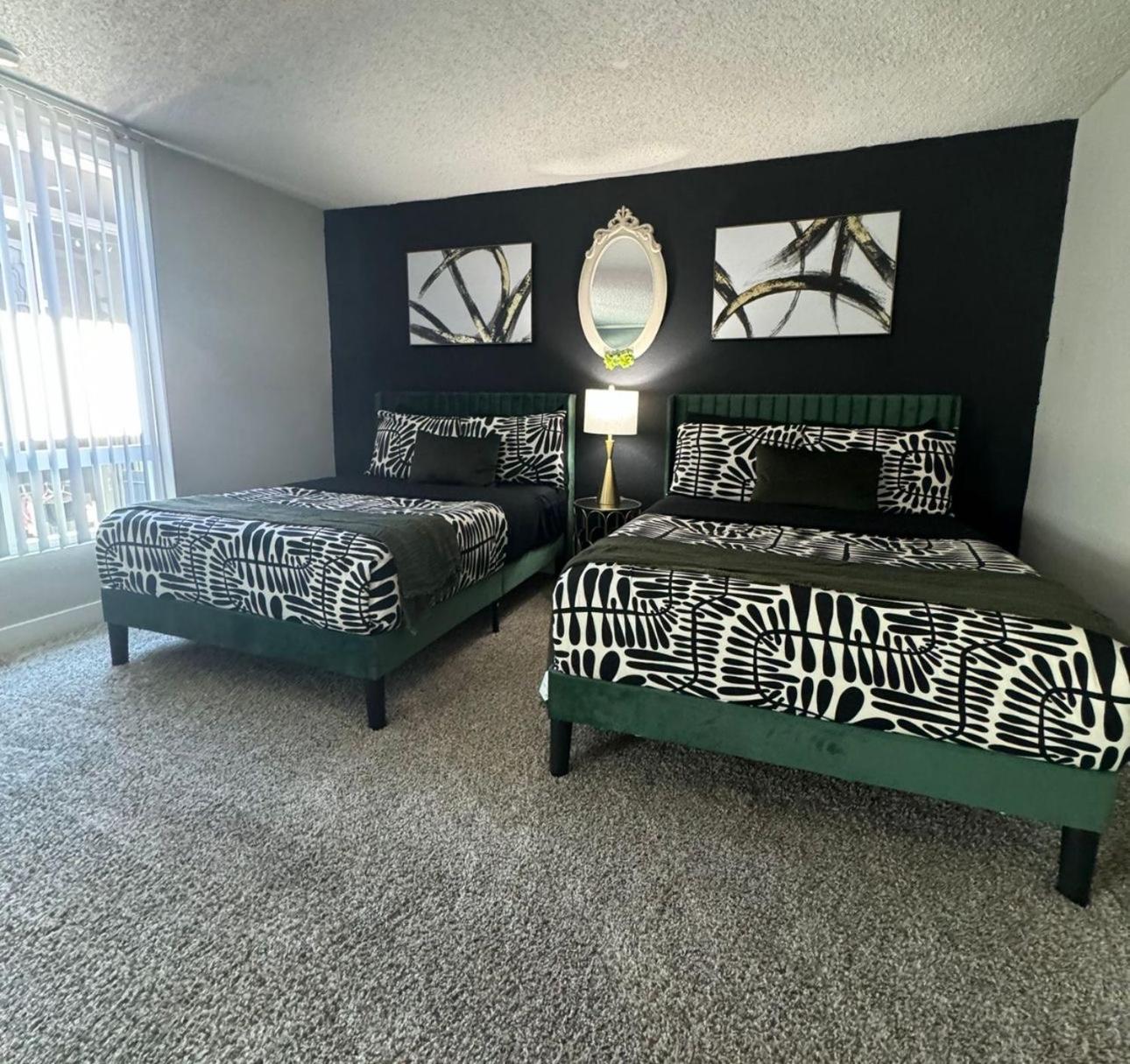 Luxury One Bedroom Apartments Free Parking&Pool Los Angeles Exteriör bild